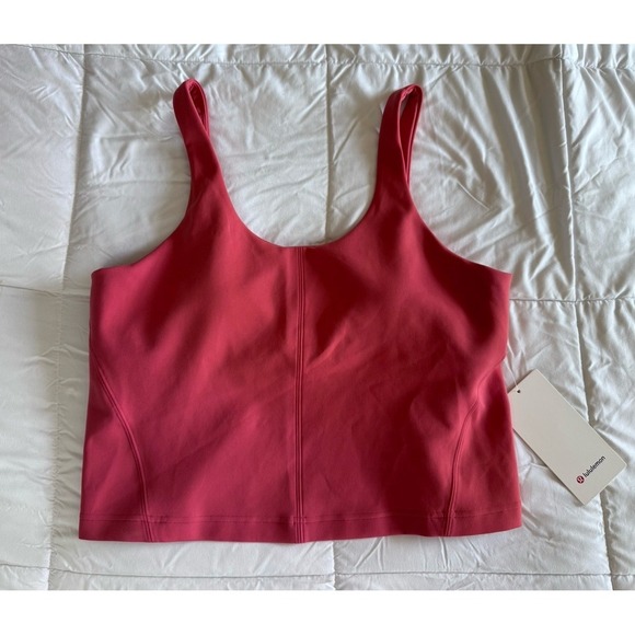 New Lululemon Glow Up Tank Top Size 14 LWIEZAS DTRE Dessert Red B/C Cup - Picture 1 of 10